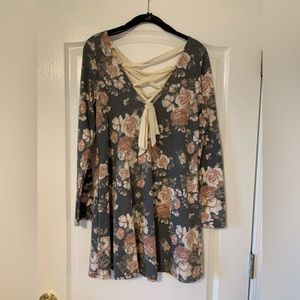 BCX dress large long sleeve floral dress